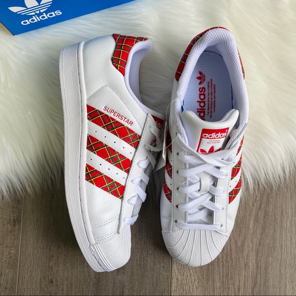 NWT Adidas Originals Superstar Women’s Shoes - Picture 5 of 9